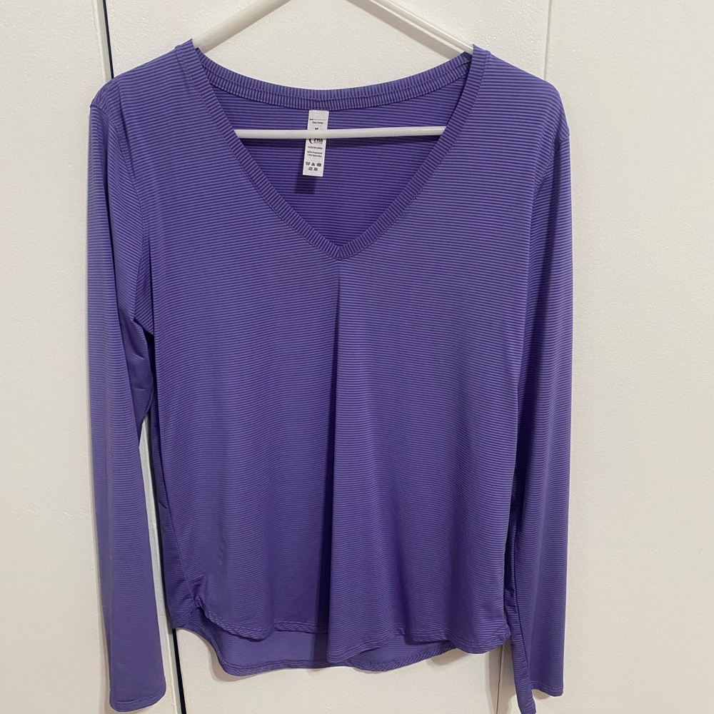 Zyia wanders long sleeve